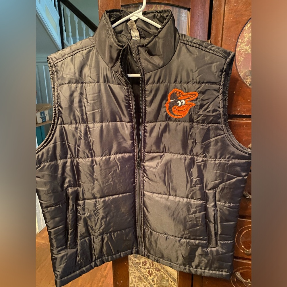Orioles vest
